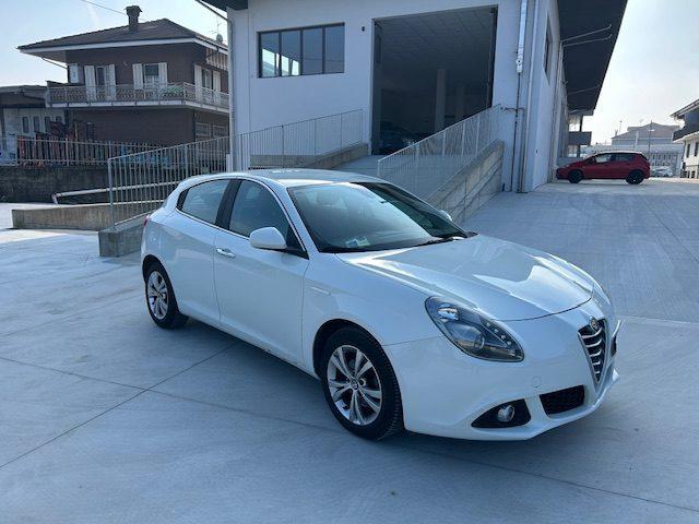 ALFA ROMEO Giulietta 1.6 JTDm-2 105 CV Distinctive