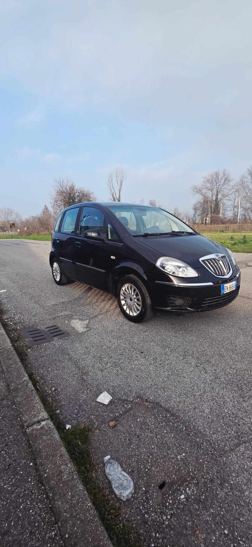 LANCIA MUSA 1.4 GPL 2012