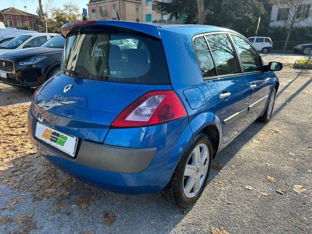 RENAULT Megane Cambio automatico!!! Mégane 1.6 16V 5p. Luxe