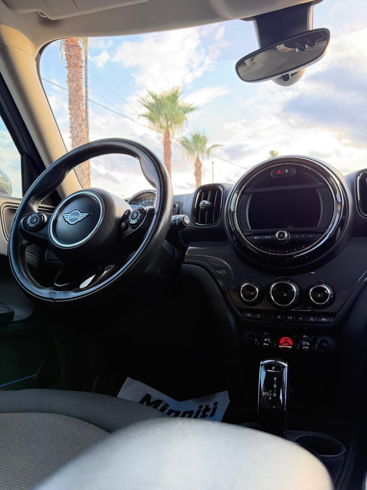 Mini Cooper D Countryman 2.0