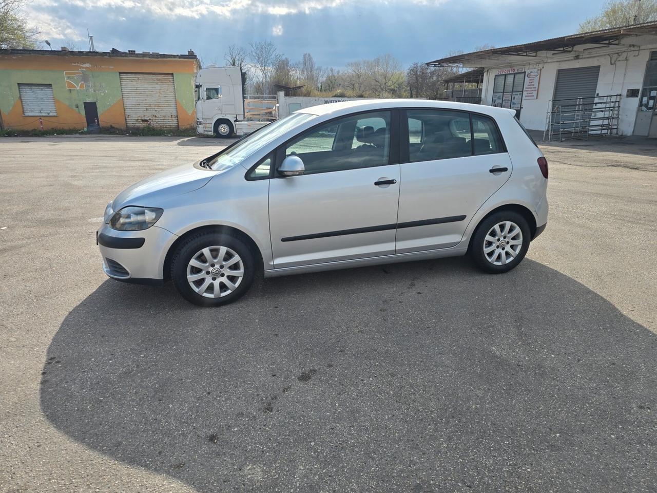 Volkswagen Golf Plus 1.6 16V FSI 5p. Sportline