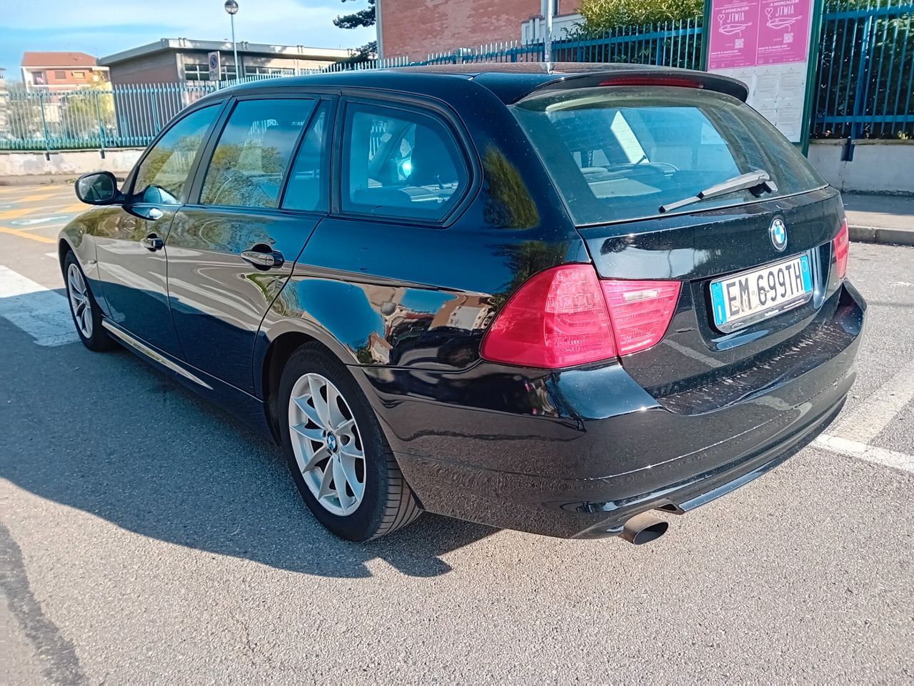 BMW 3 Series 2012 photo 4