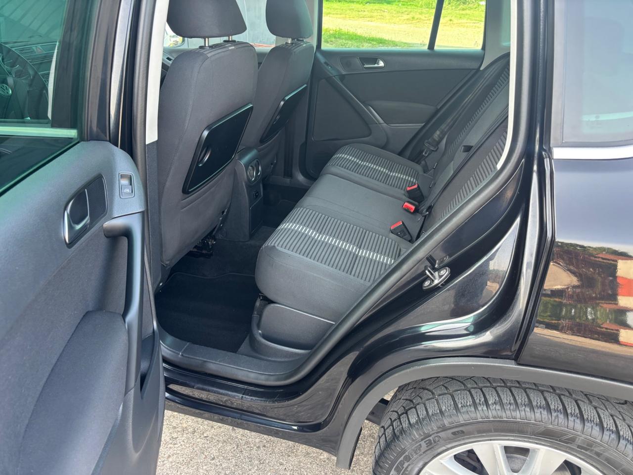 Volkswagen Tiguan 2.0 TDI. Garanzia 12 mesi