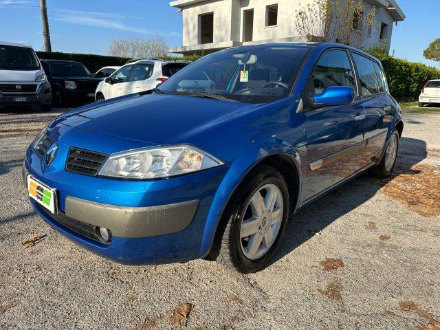 RENAULT Megane Cambio automatico!!! Mégane 1.6 16V 5p. Luxe