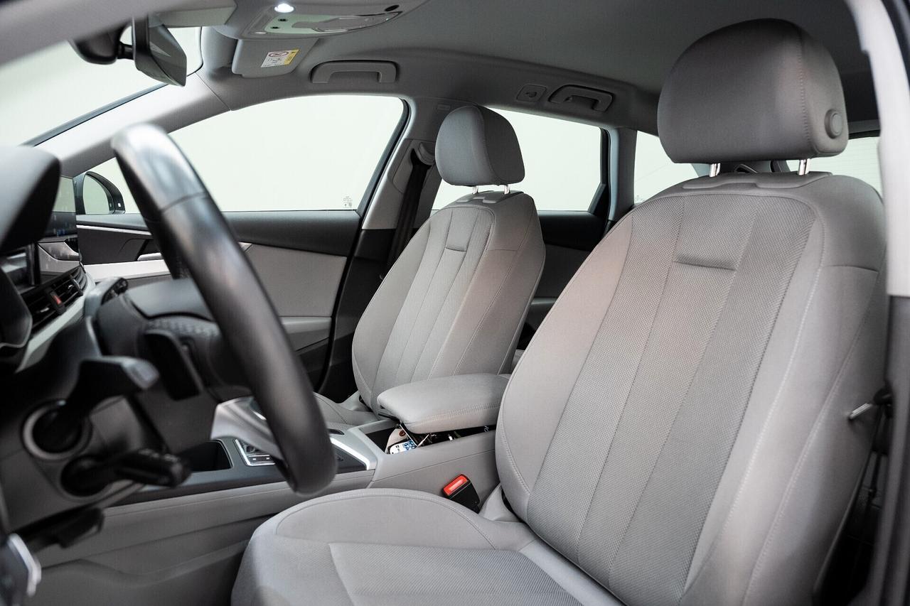Audi A4 allroad V 2024 Quattro 40 2.0 tdi mhev 204cv s-tronic IVA ESPOSTA