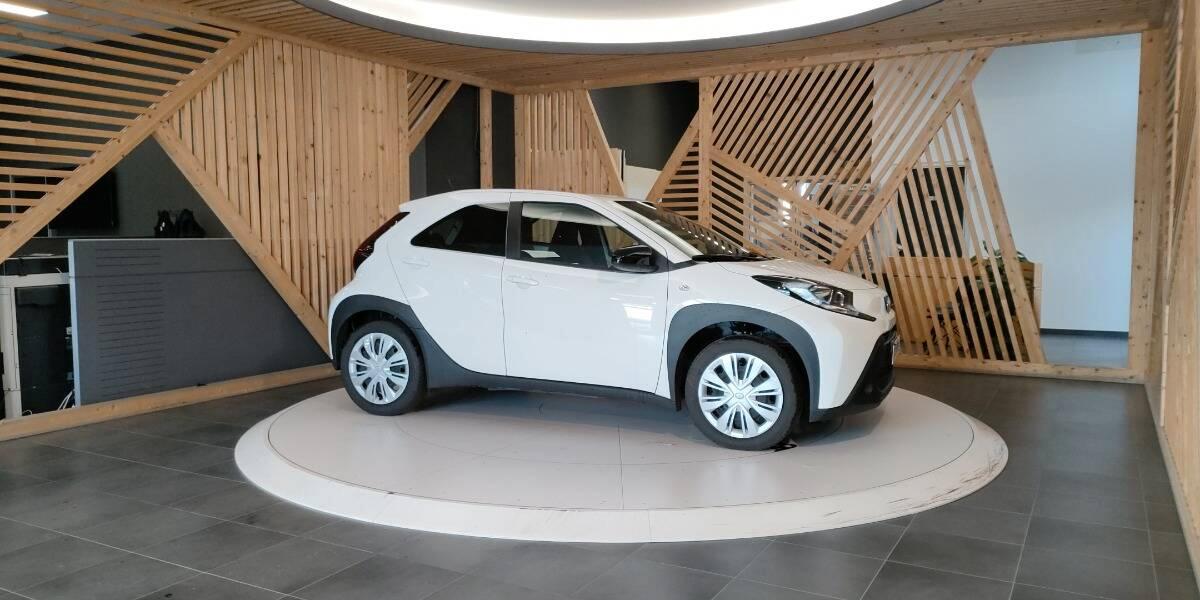 Toyota Aygo 1.0 Active 72cv s-cvt