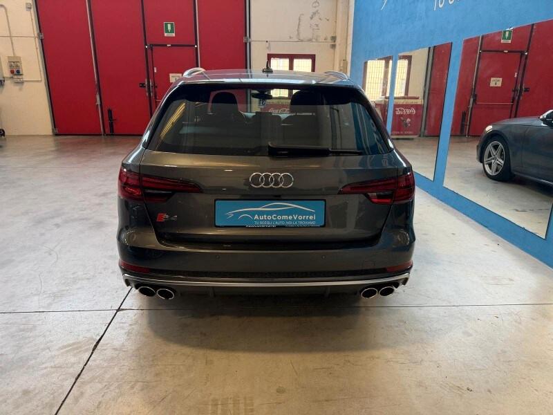 AUDI A4 5ª serie S4 Avant 3.0 TFSI quattro tip...