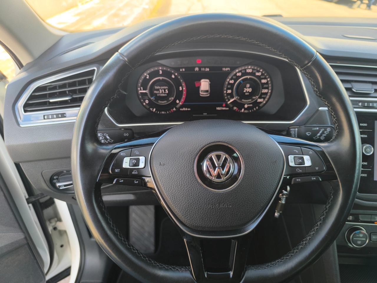 VOLKSWAGEN TIGUAN SPORT 1.6 TDI 1 PROPIETARIO COCKPIT/NAV/LED