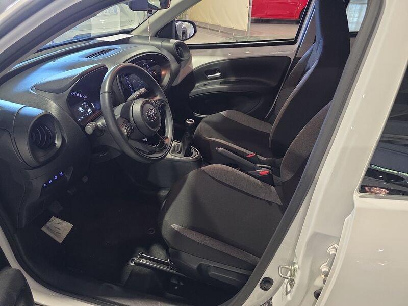 Toyota Aygo X Aygo X 1.0 VVT-i 72 CV 5 porte Active