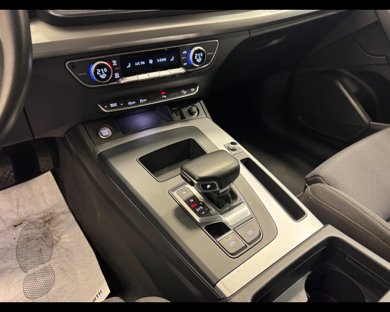 AUDI Q5 40 TDI MHEV S-TRONIC QUATTRO S-LINE
