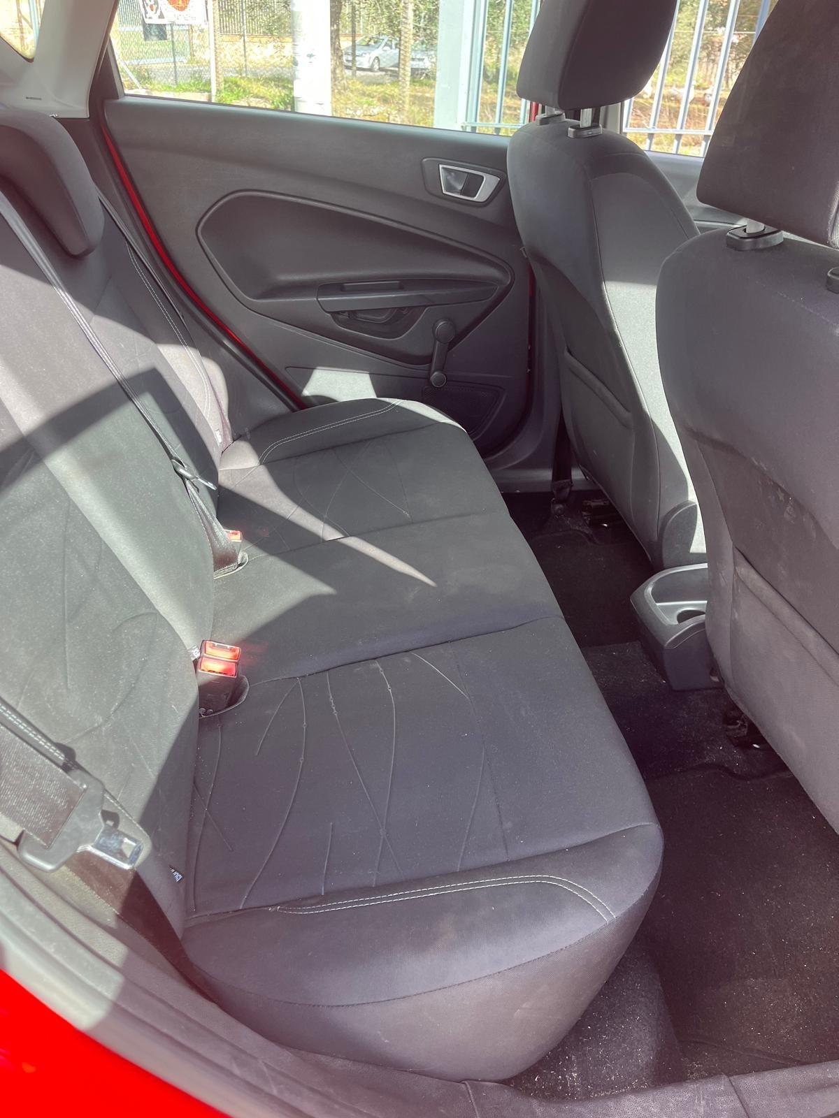 Ford Fiesta 1.5 TDCi 75CV 5 porte ST-Line