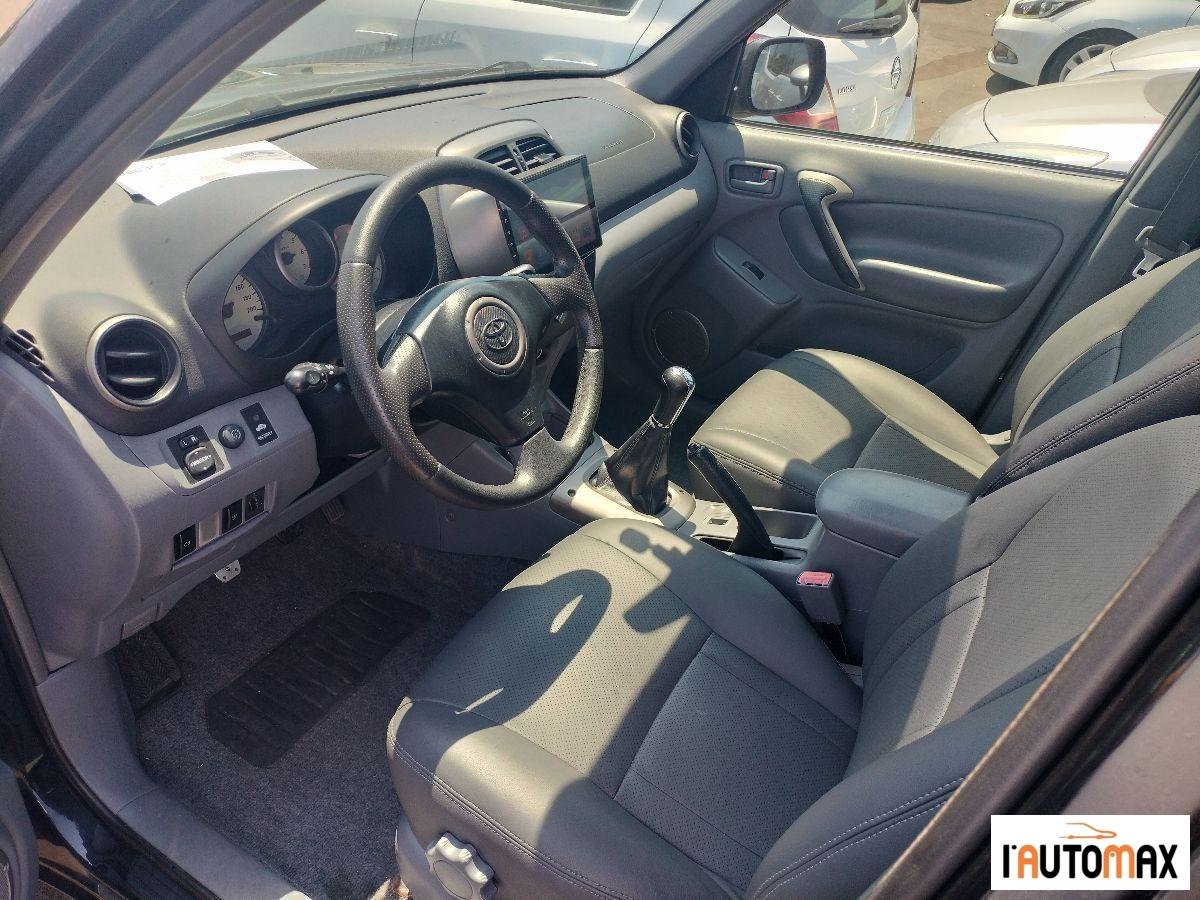 TOYOTA RAV4 2.0 d-4d 16v 5p Autocarro 4 Posti