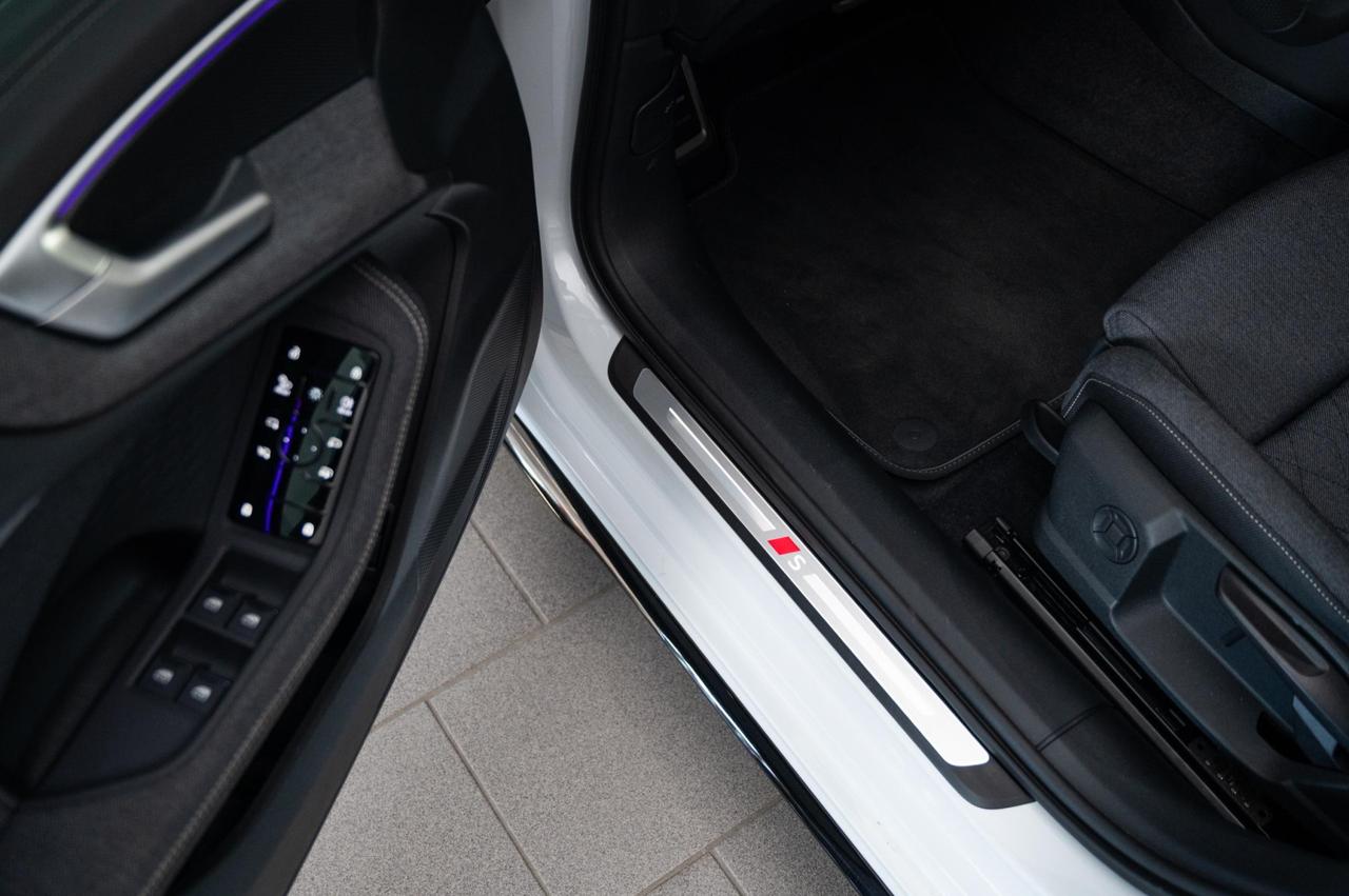 Audi A5 Berlina 2.0 tfsi S line edition 204cv s-tronic