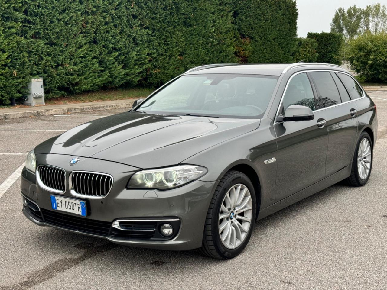 Bmw 525d xDrive Touring Luxury