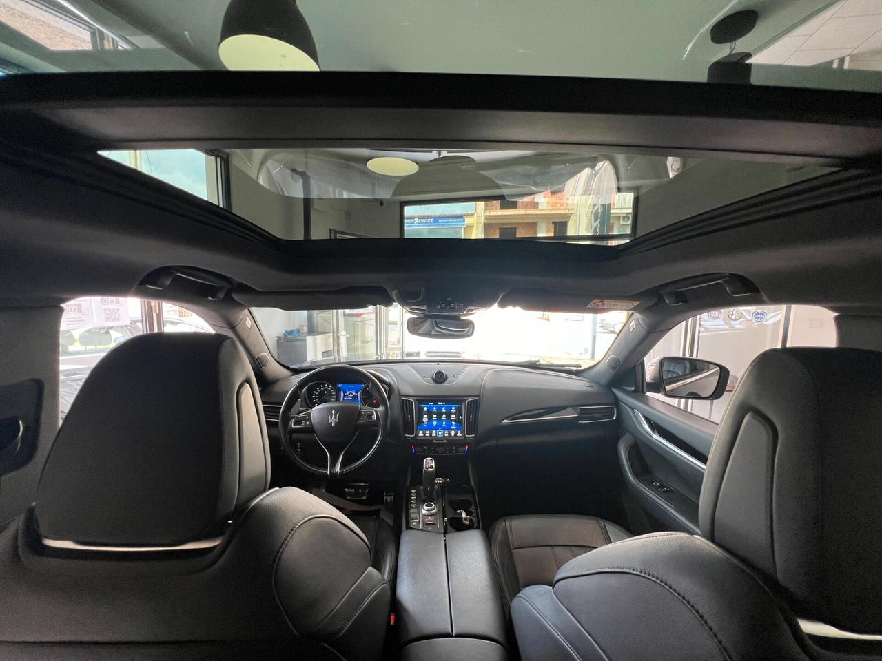 Maserati Levante V6 250CV Gransport FULL TETTO