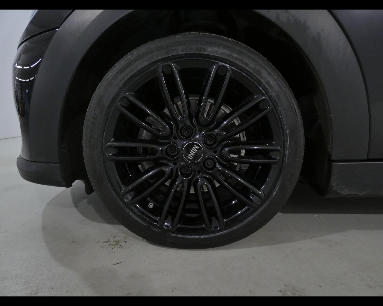 MINI Mini 5 porte (F55) - Mini 1.5 Cooper Yours 5 porte