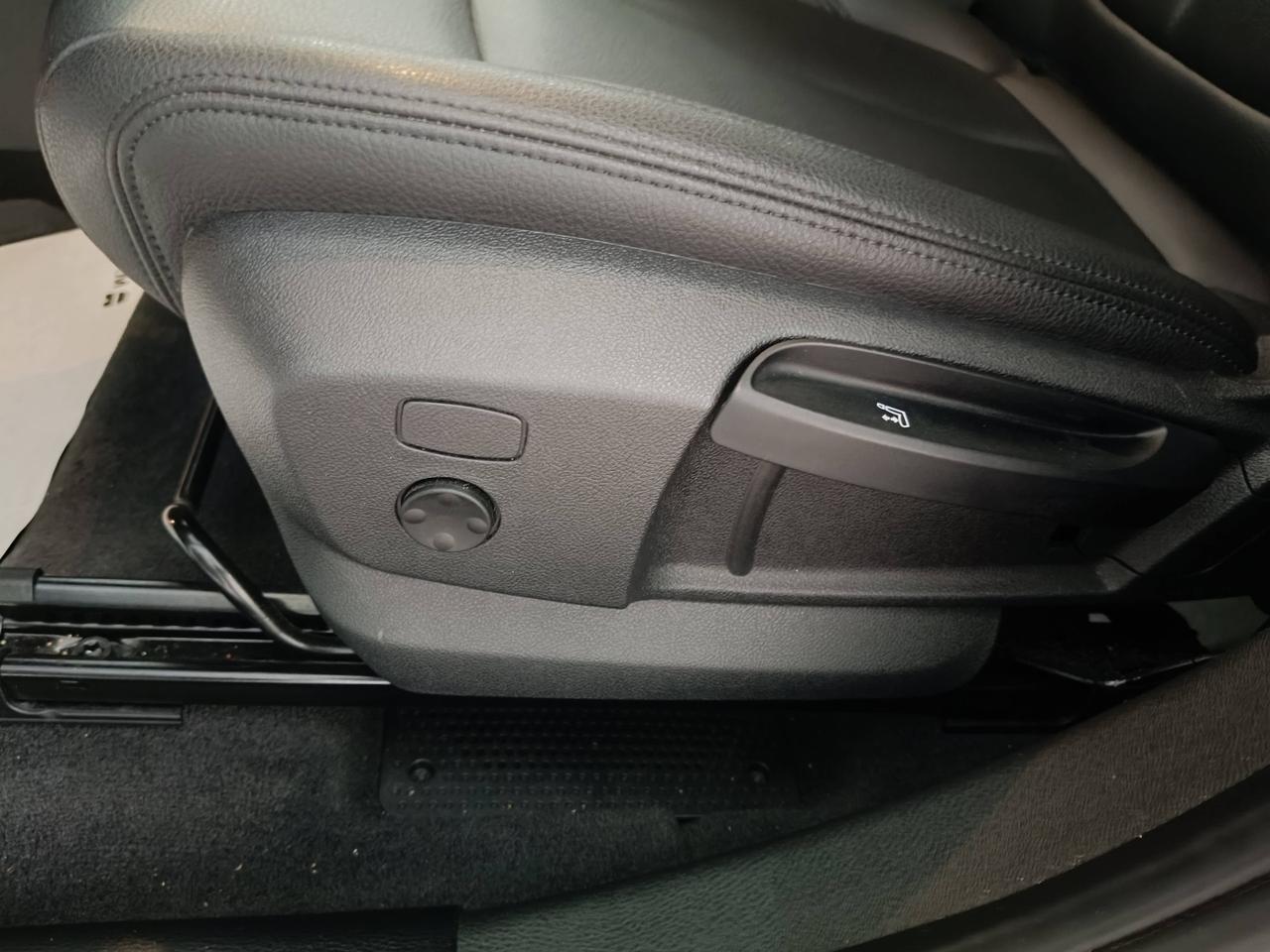 BMW X1 F48 2019 - X1 sdrive18d xLine Plus auto