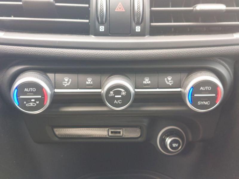 Alfa Romeo Giulia Giulia 2.0 Turbo 280 CV AT8 AWD Q4 Sprint