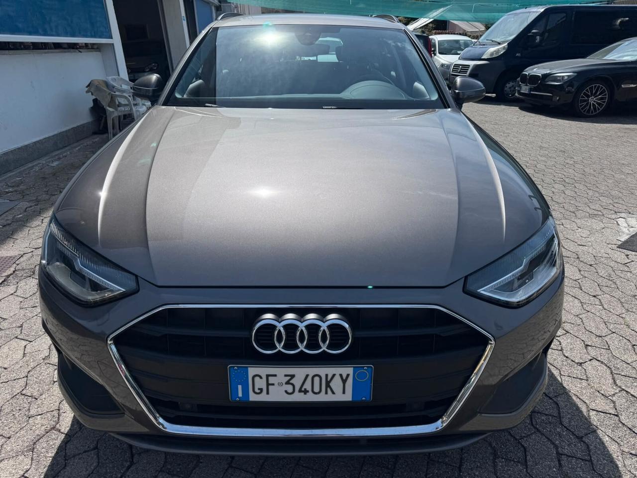 Audi A4 Avant 30 TDI/136 CV S tronic Business Advanced*EURO6