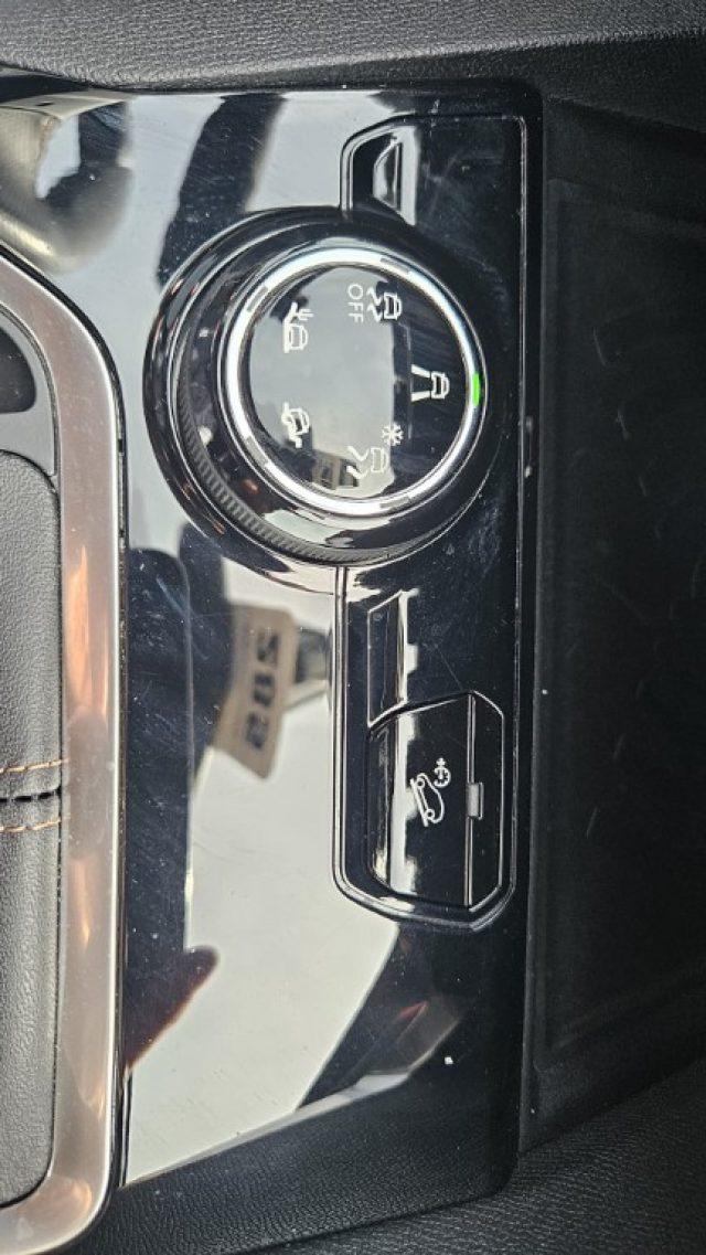 PEUGEOT 3008 BlueHDi 130 S&S GT Line