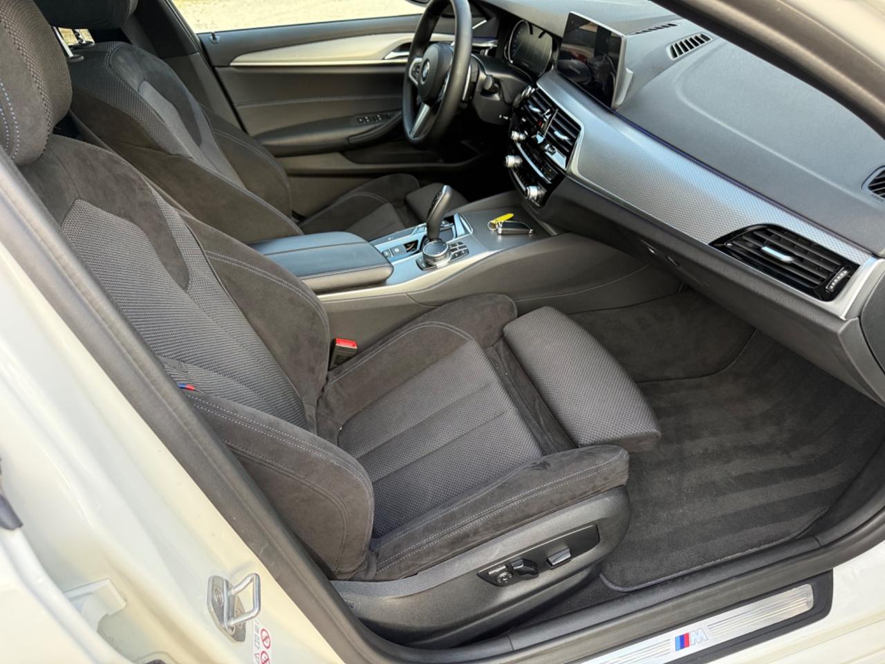 Bmw 520 520d xDrive Touring Msport Full Tetto