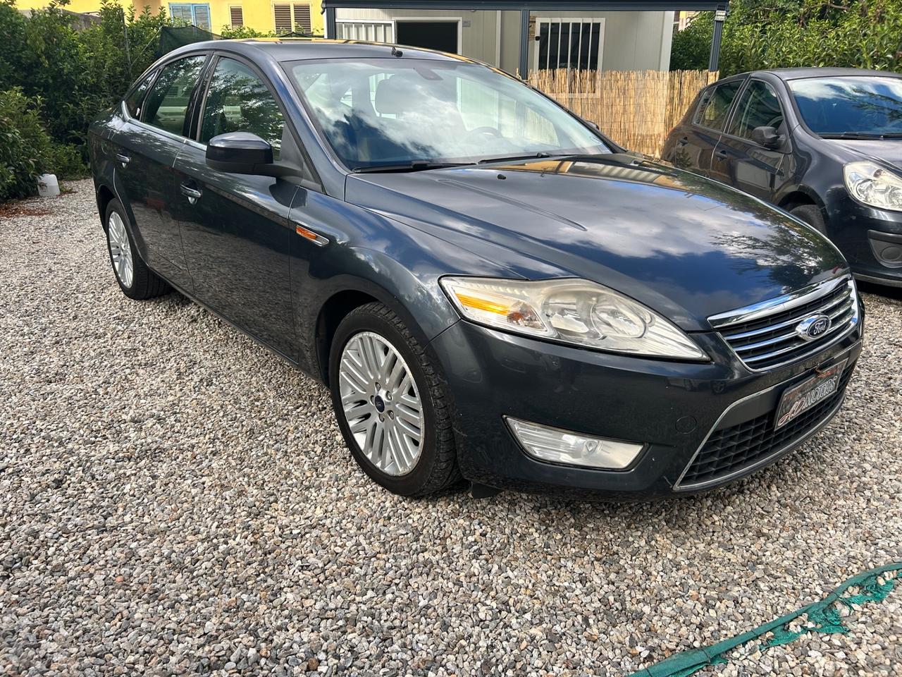 Ford Mondeo 2.0 TDCi 140 CV 5 porte Titanium DPF