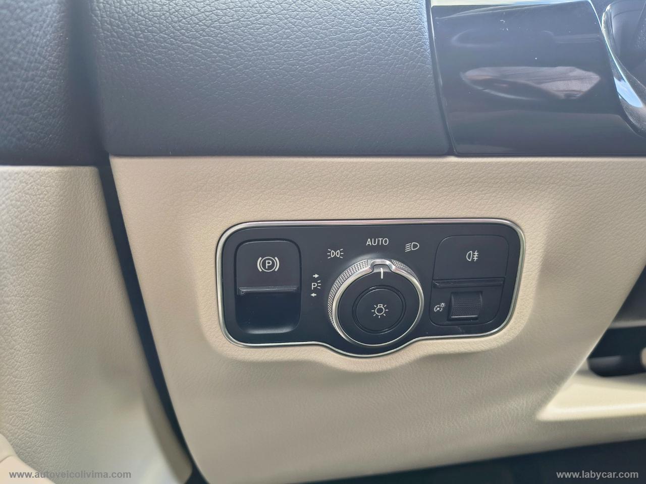MERCEDES-BENZ GLA 200 d Automatic Sport Plus INTERNO PELLE