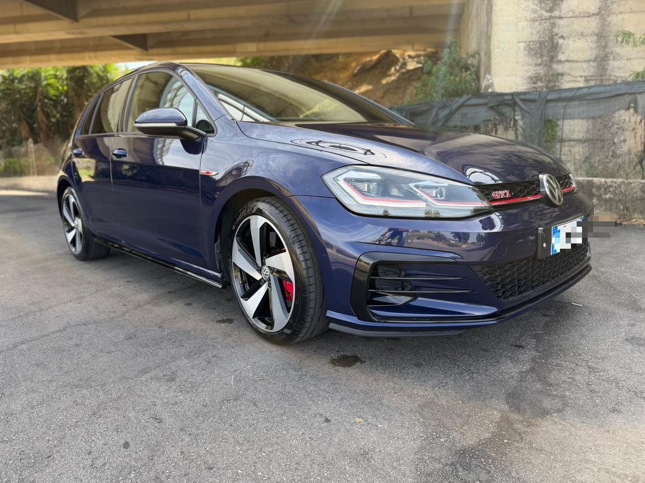Volkswagen Golf GTI Performance 2.0 245 CV TSI 5p. BMT
