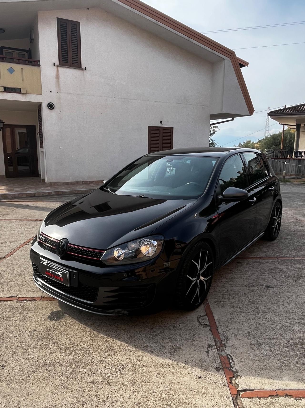 Volkswagen Golf GTI 2.0 TSI DSG 5p.
