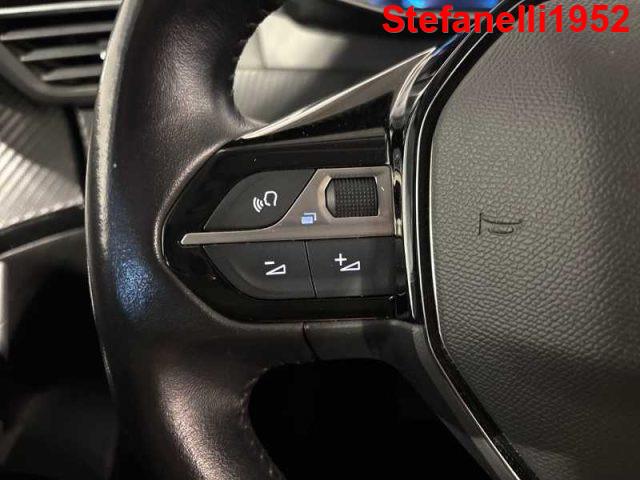 PEUGEOT 2008 II 2020 - e- Allure 100kW