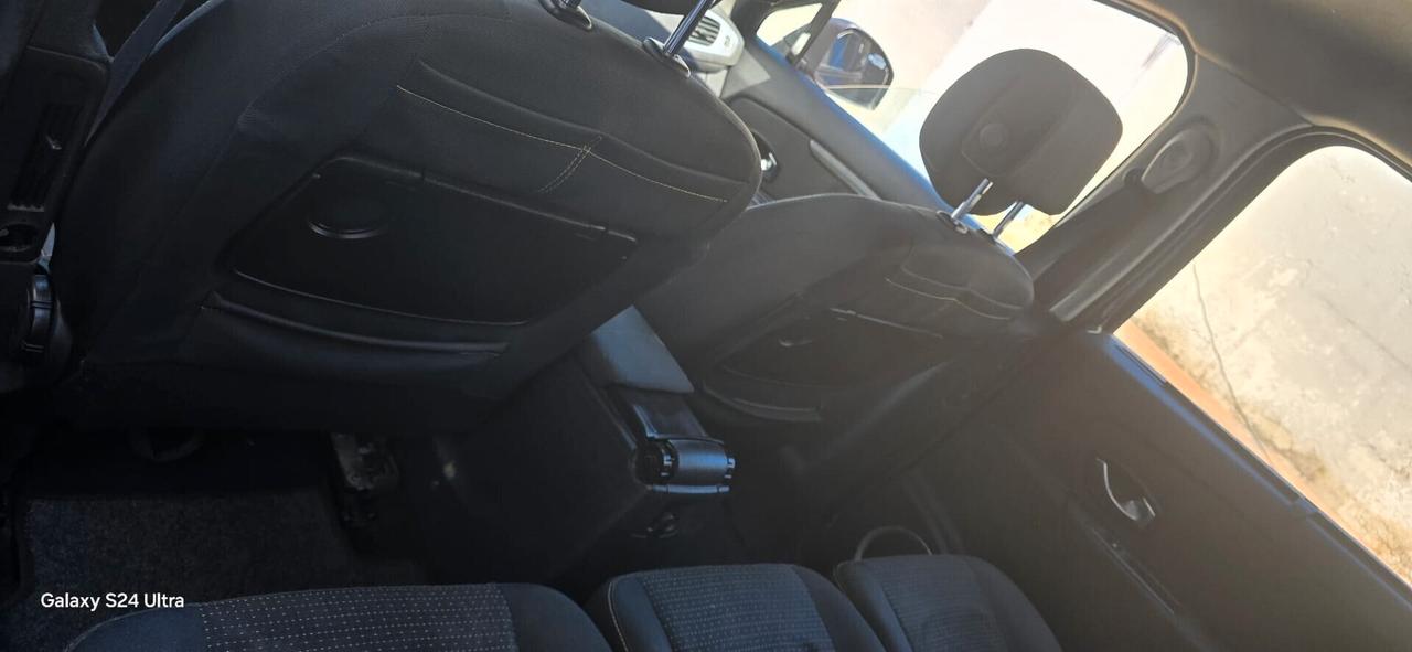 Renault Scenic Scénic X-Mod 1.5 dCi 110CV Luxe