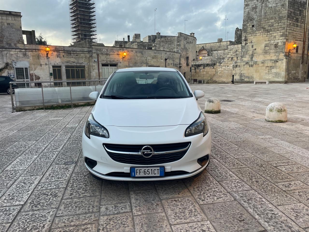 Opel CORSA 1300 MJET CAMBIO AUTOMATICO