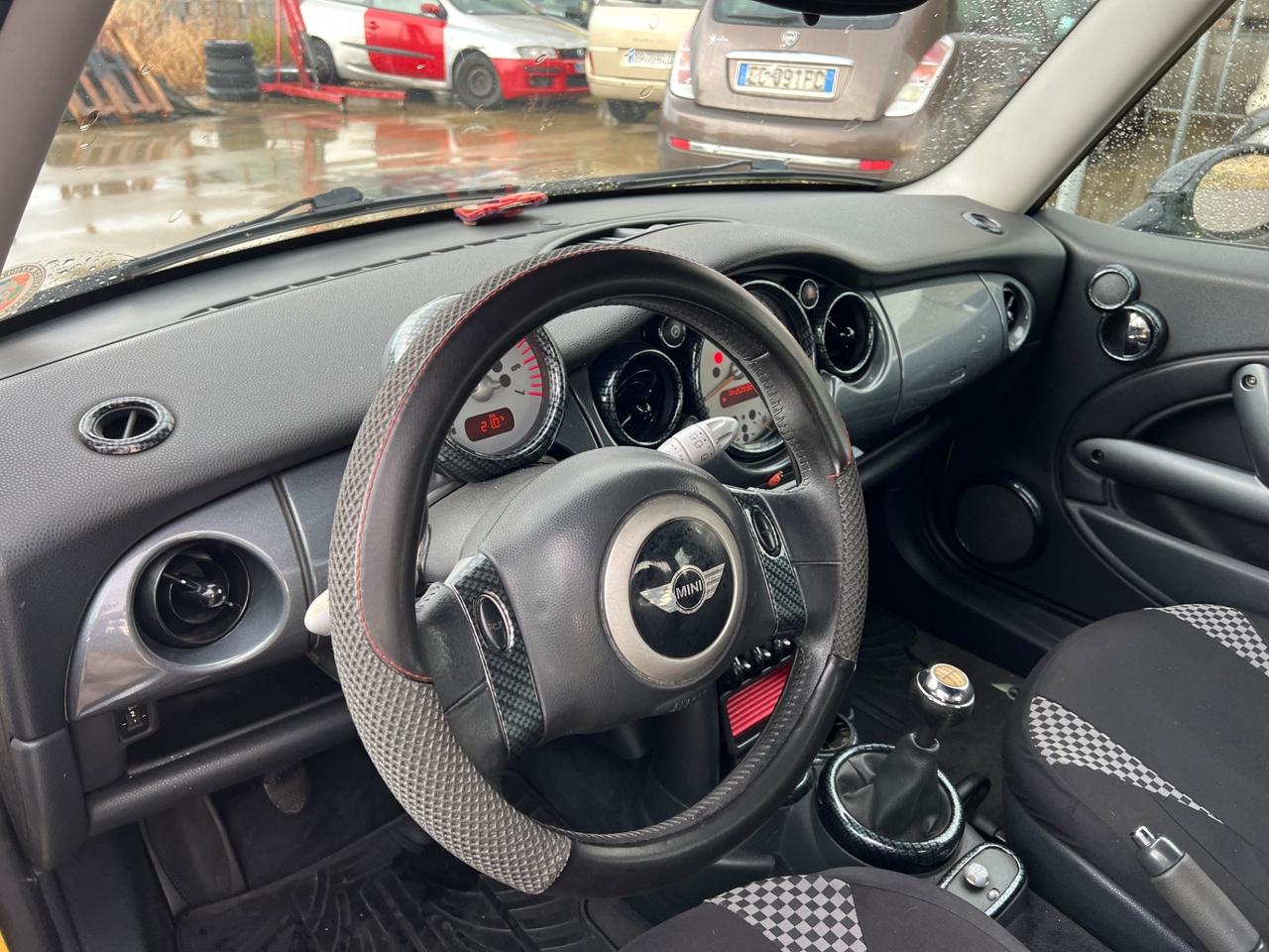 Mini 1.4 tdi One D de luxe