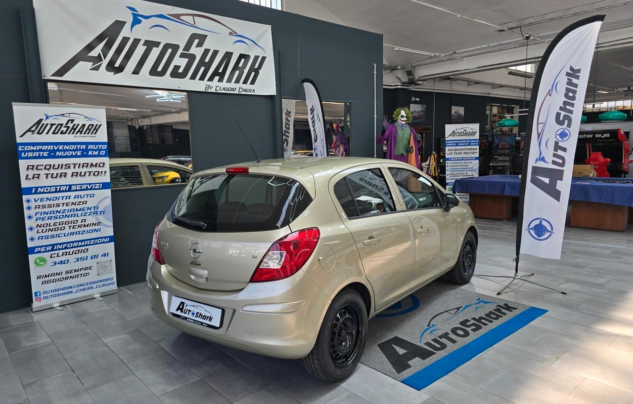 OPEL CORSA 1.2 BENZINA 80CV XNEOPATENTATI