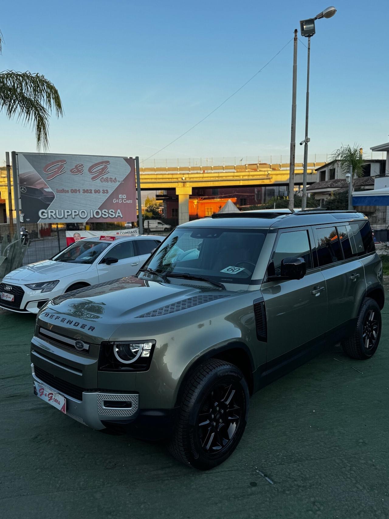 Land Rover Defender 110 3.0D I6 200 CV Tetto X-Dynamic SE