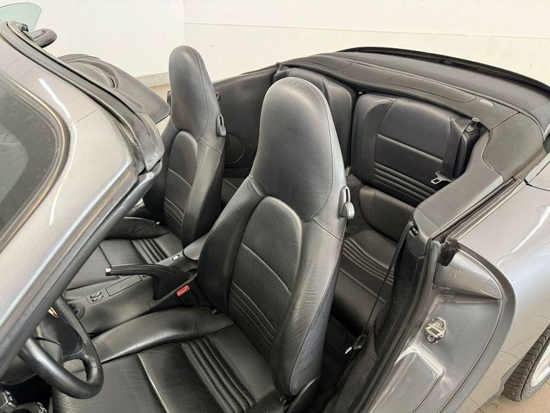Porsche 911 911 Cabrio 3.6 Carrera 4 320cv