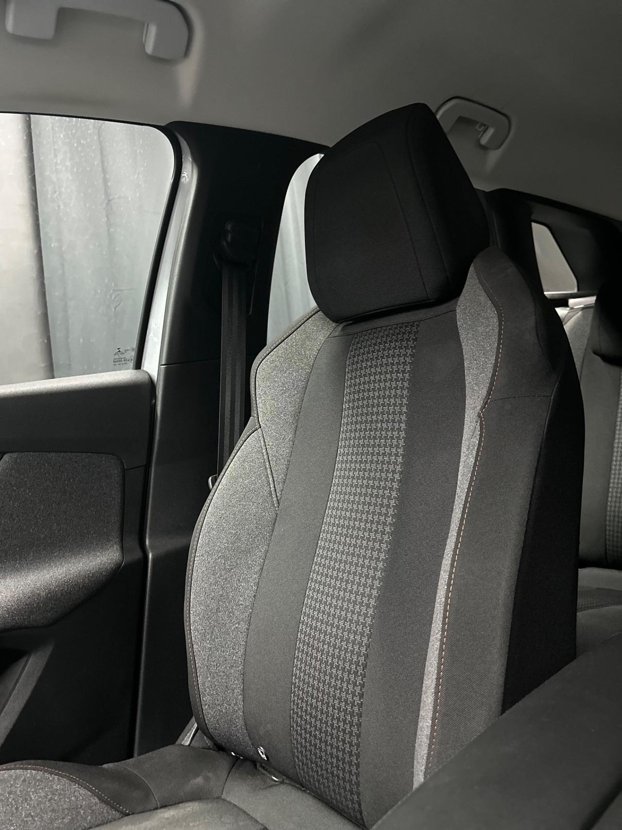 Peugeot 3008 BlueHDi 130cv