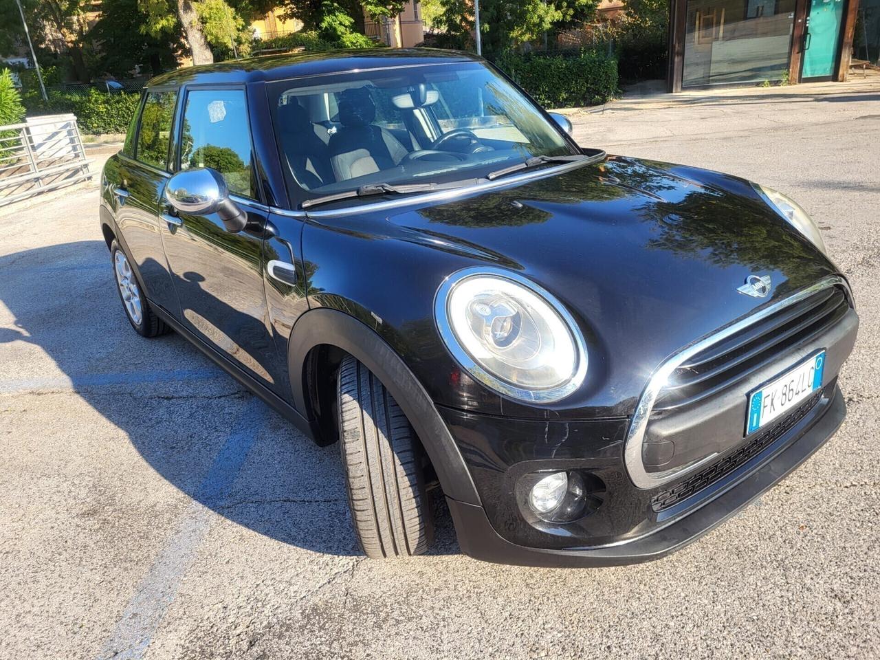 MINI OneD 1,5-5 PORTE-EURO 6B-NAVI-3 REVISIONI-UNICA PROPRIETARIA