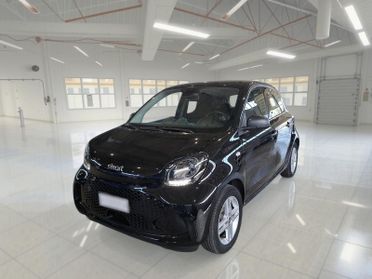 SMART FORFOUR EQ 41 KW PURE 5 PORTE BERLINA