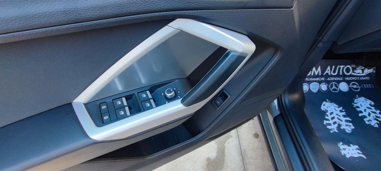 Audi Q3 SBP 35 TDI S TRONIC PLUS 6/2022