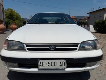 Toyota Carina E 2.0 16V cat 4 porte GLi