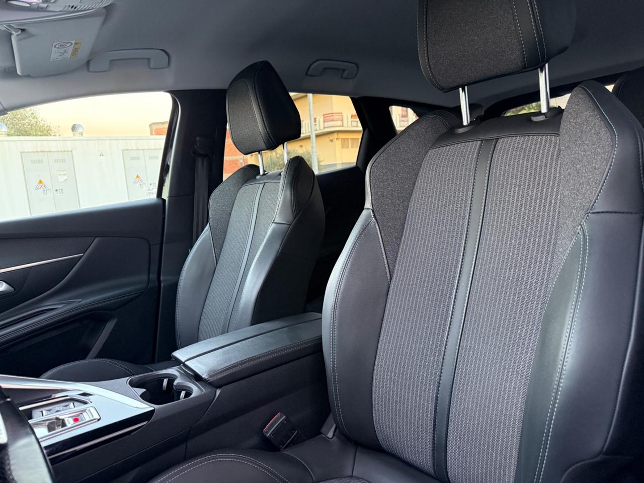 Peugeot 3008 BlueHDi 130 S&S EAT8 Allure Pack