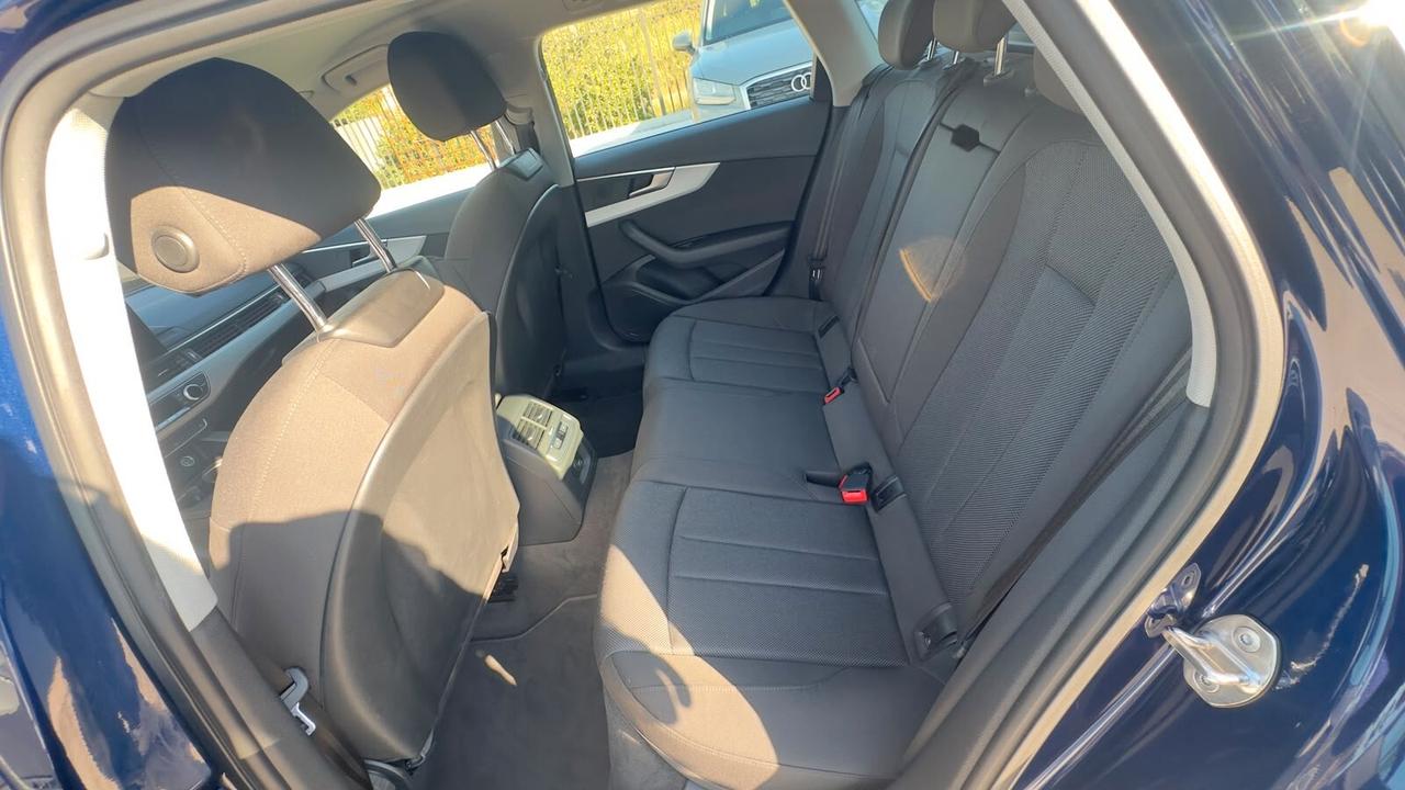 Audi A4 Avant 35 TDI 163 CV S tronic Business Advanced TUA DA 341€ CON ANTICIPO 0