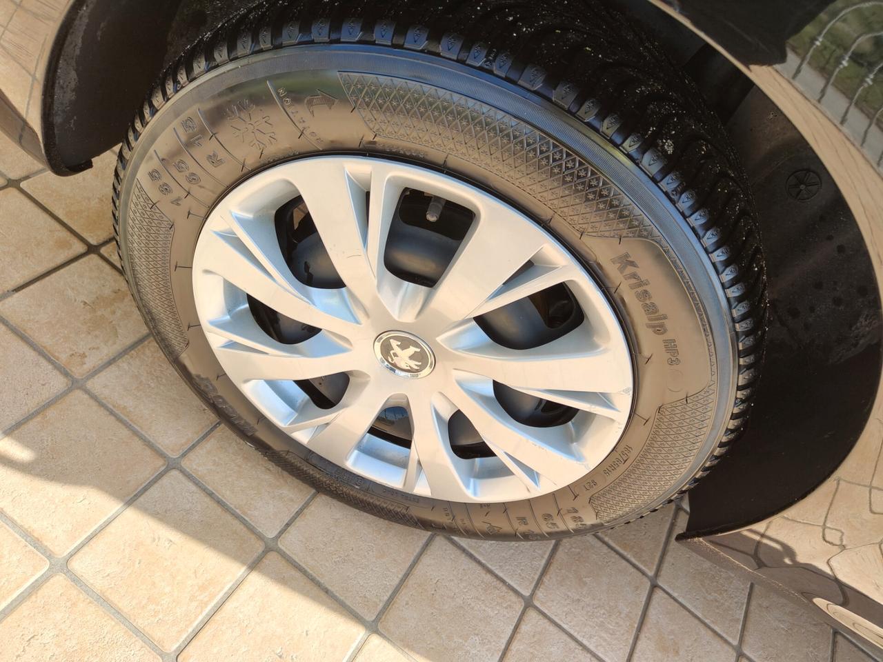Peugeot 208 BlueHDi 100 S&S 5p. Mix