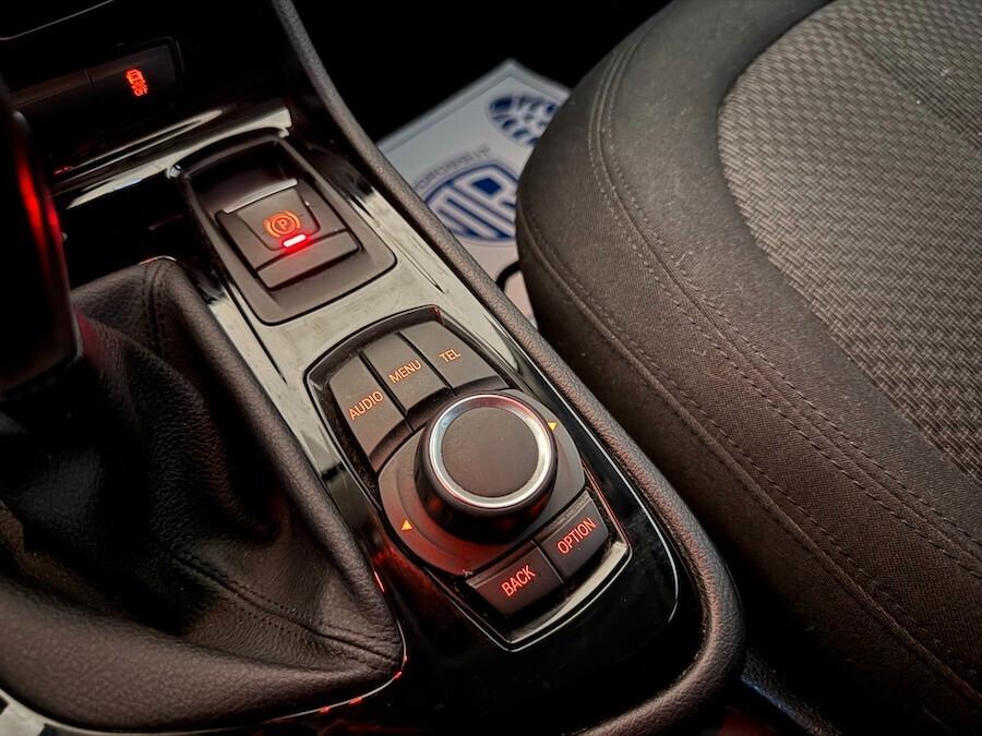 Bmw 218 D Active Tourer Advantage