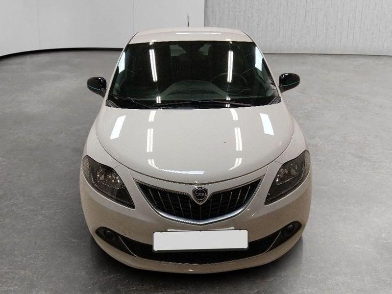 Lancia Ypsilon 1.0 firefly hybrid Gold s&s 70cv