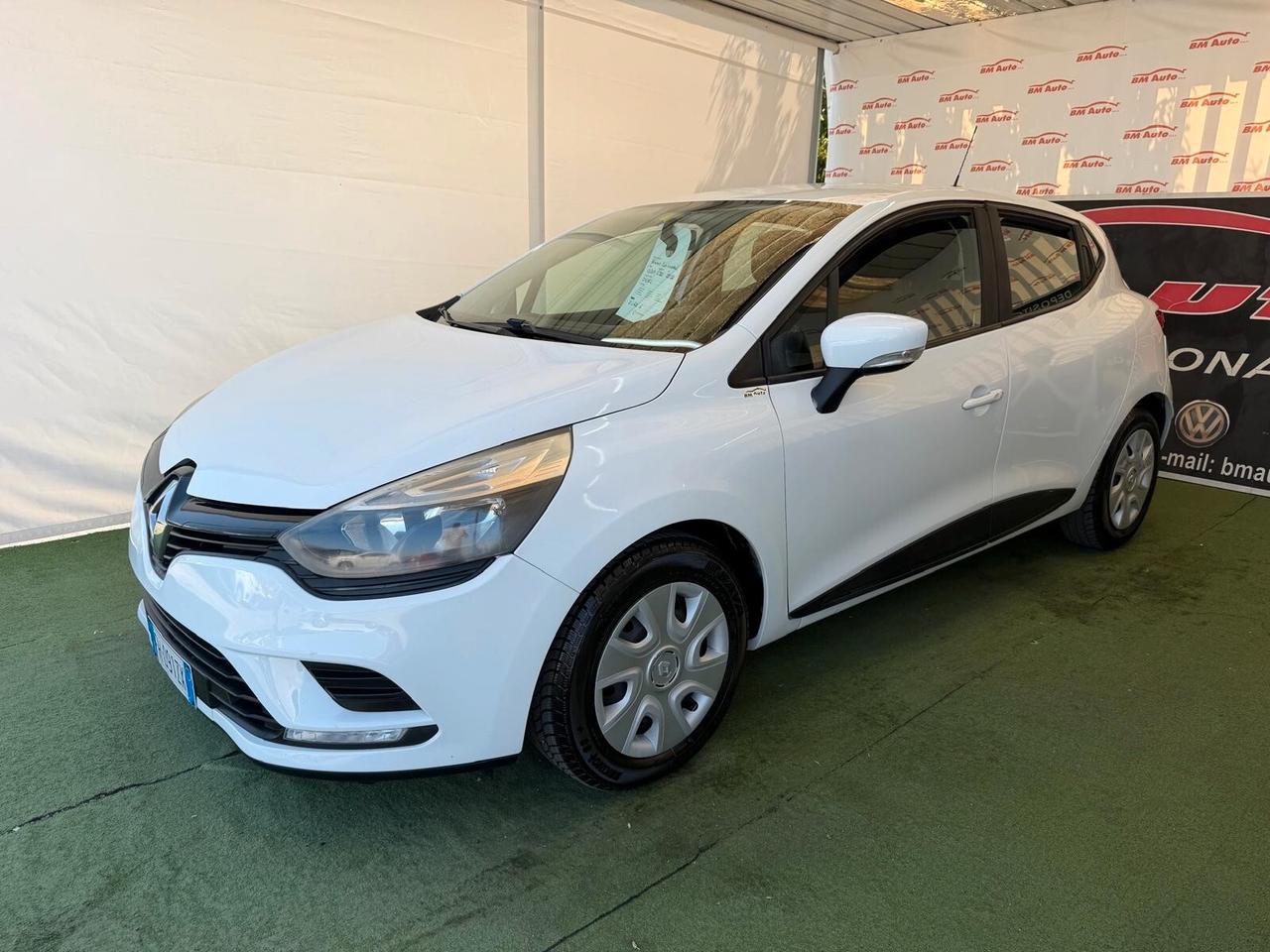 RENAULT CLIO 1.5 DIESEL 75CV AUTOCARRO