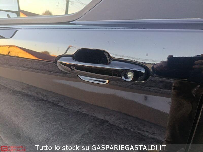 Ford Tourneo Custom Tourneo Custom 320 2.0 EcoBlue 170CV aut. PL Titanium 9 posti