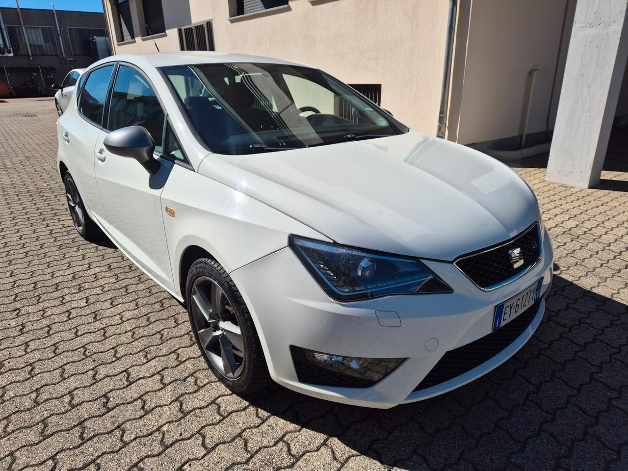 Seat Ibiza 1.2 Benzina FR 5 porte NEOPATENTATO