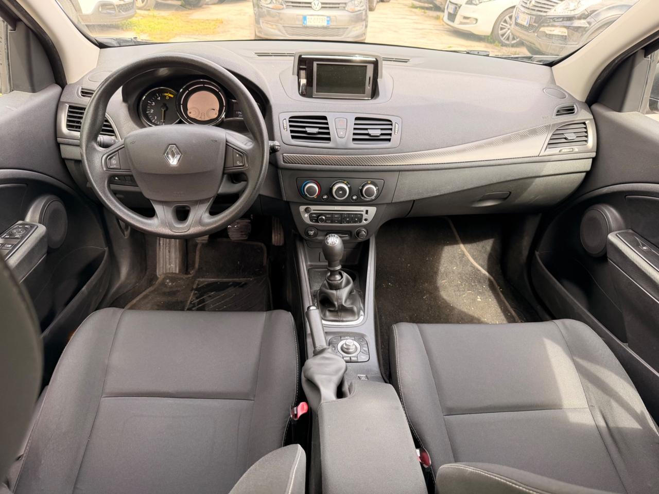 Renault Megane Mégane 1.5 dCi 110CV EDC SporTour Wave